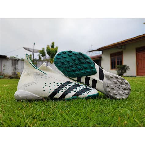 harga sepatu adidas tanpa tali original